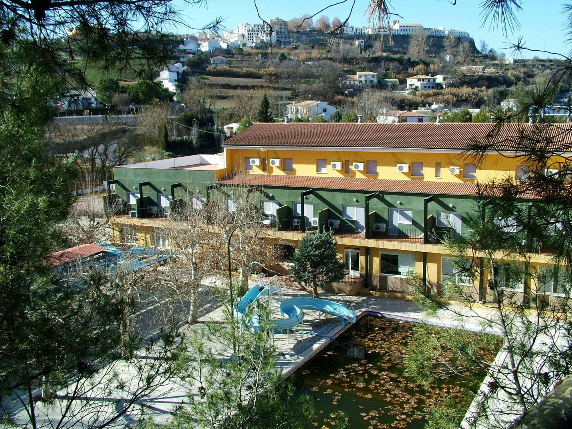 Hotel Rio Piscina Priego De Cordoba Ngoại thất bức ảnh